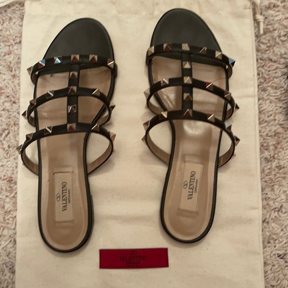 Rockstud Valentino sandal:) open to any offers